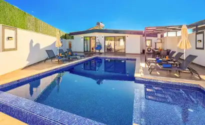 Villa Kavun Kalkan Çavdır mevkiinde yer alan muhafazakar villamız.