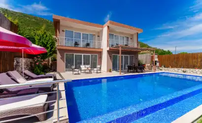 Villa Alezya – Kalkan Sarıbelen Muhafazakar Jakuzili Kiralık Villa | Tatilimiz Villada