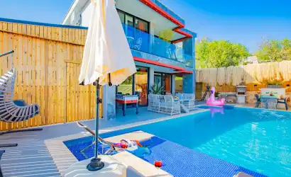 Villa Azores | Kaş Çukurbağ Plaja Yakın Kiralık Villa | Tatilimiz Villada