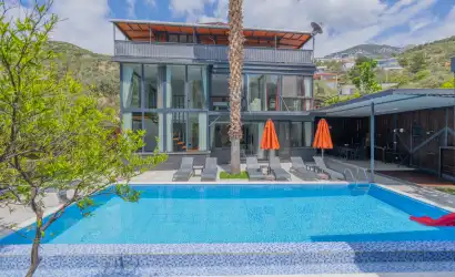 Villa Poseidon | Kalkan Merkezde 10 Kişilik Saunalı Kiralık Villa