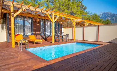 Villa Verona Fethiye Ölüdeniz Hisarönü mevkiinde yer alan 1+1 balayı villamız.