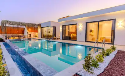 Villa Starlice Kalkan Çavdır mevkiinde bulunan 2+1 villamız.