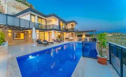 Villa Yeşim | Kalkan Ordu Jakuzili Saunalı Kiralık Villa