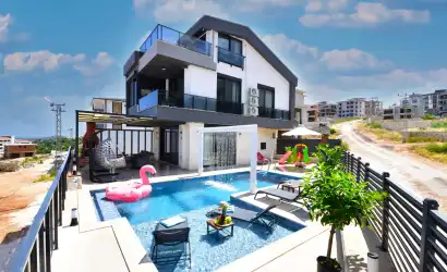 Villa Blum – Demre / Jakuzili Kiralık Villa – Tatilimiz Villada