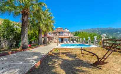 Villa Yıldız Işığı 2 – Kalkan Üzümlü’de Muhafazakar Kiralık Villa | tatilimiz villada