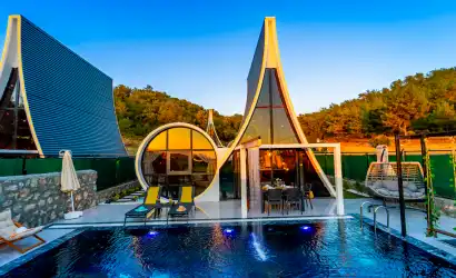 Fethiye Çalış mevkiinde bulunan bungalov, muhafazakar jakuzili villamız.