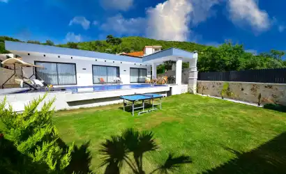 Villa Adakız | Kaş Belenli Jakuzili Villa | Tatilimiz Villada