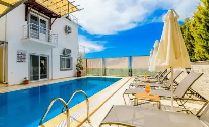 Villa Kaya Kördere | Kalkan Kördere Plaja Yakın Villa