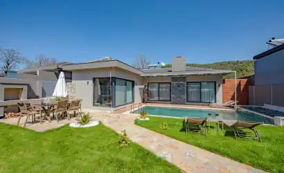 Villa Valena 2 - Kayaköy Korunaklı Havuzlu Jakuzili Villa - Tatilimiz Villada