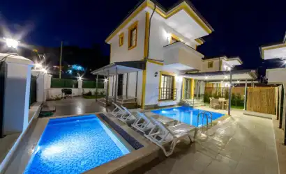 Villa rose