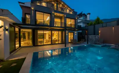 Villa Bling Premium Fethiye Hisarönü mevkiinde yer alan 3+1 lüks villamız