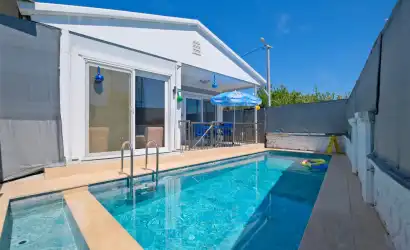 Villa Lilyum 2 Fethiye Çiftlik mevkiinde yer alan plaja yakın 2+1 villamız.