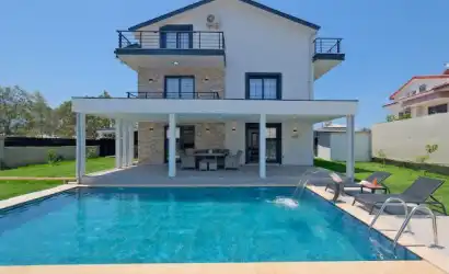 Villa Seçil 2 Fethiye Çamköy mevkiinde yer alan 4+1 villamız.