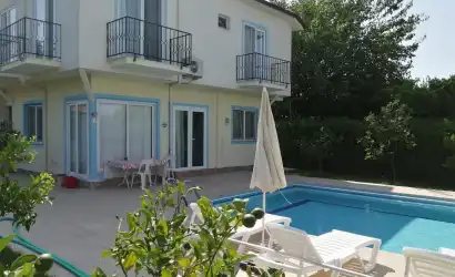 Villa Akman 2 Dalyan Mevkiinde 5+1 Villa