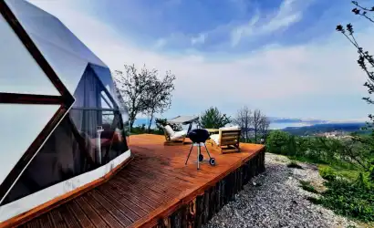 Phalesia Sapanca Bungalow 1 sabanca mevkiinde yer alan 1+1 bungalow