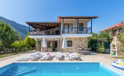 Villa Seranova – Kalkan Bezirgan – Havuzlu Villa – Tatilimiz Villada