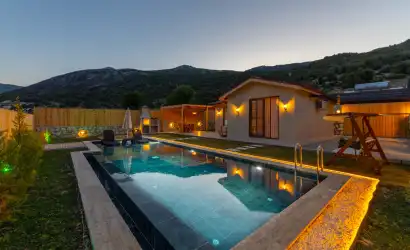 Villa Green Sarıbelen, Antalya Kaş Kalkan'ın Sarıbelen mevkiinde muhafazakar balayı villasıdır.