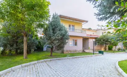 Jakuzili Termal Dubleks Villa